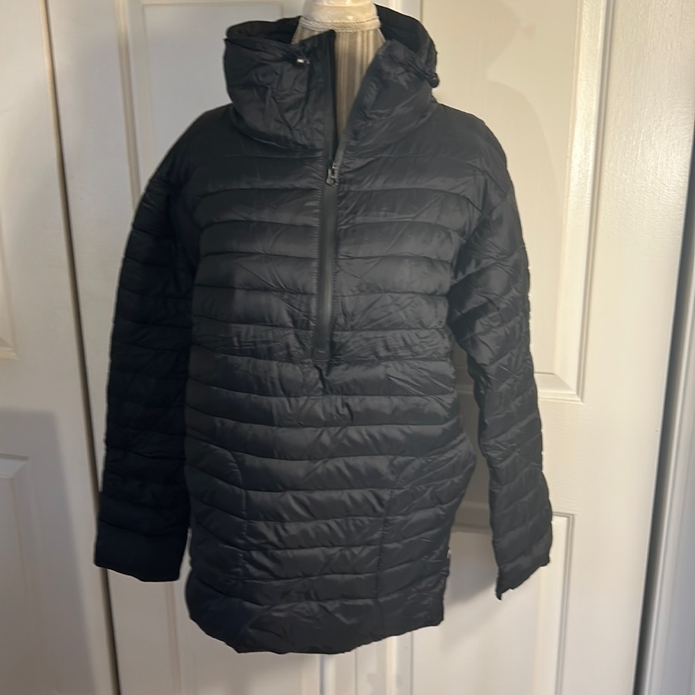 Gap Black Primaloft Pullover Jacket Nwot - image 1
